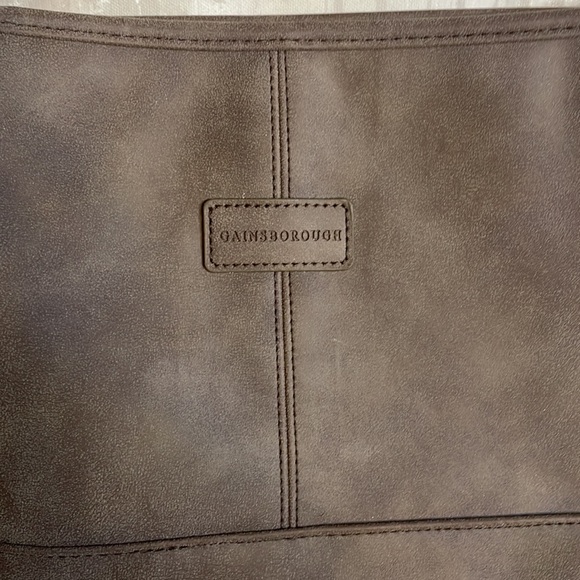 Gainsborough Brown Faux Leather Toiletry Bag - Picture 2 of 5